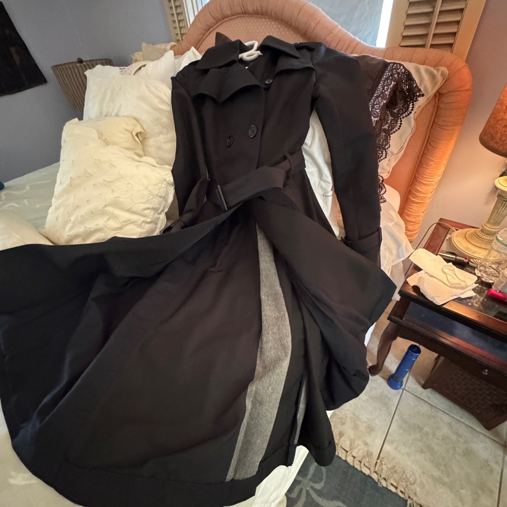Banana Republic Classic Black Trench Coat - Picture 12 of 15